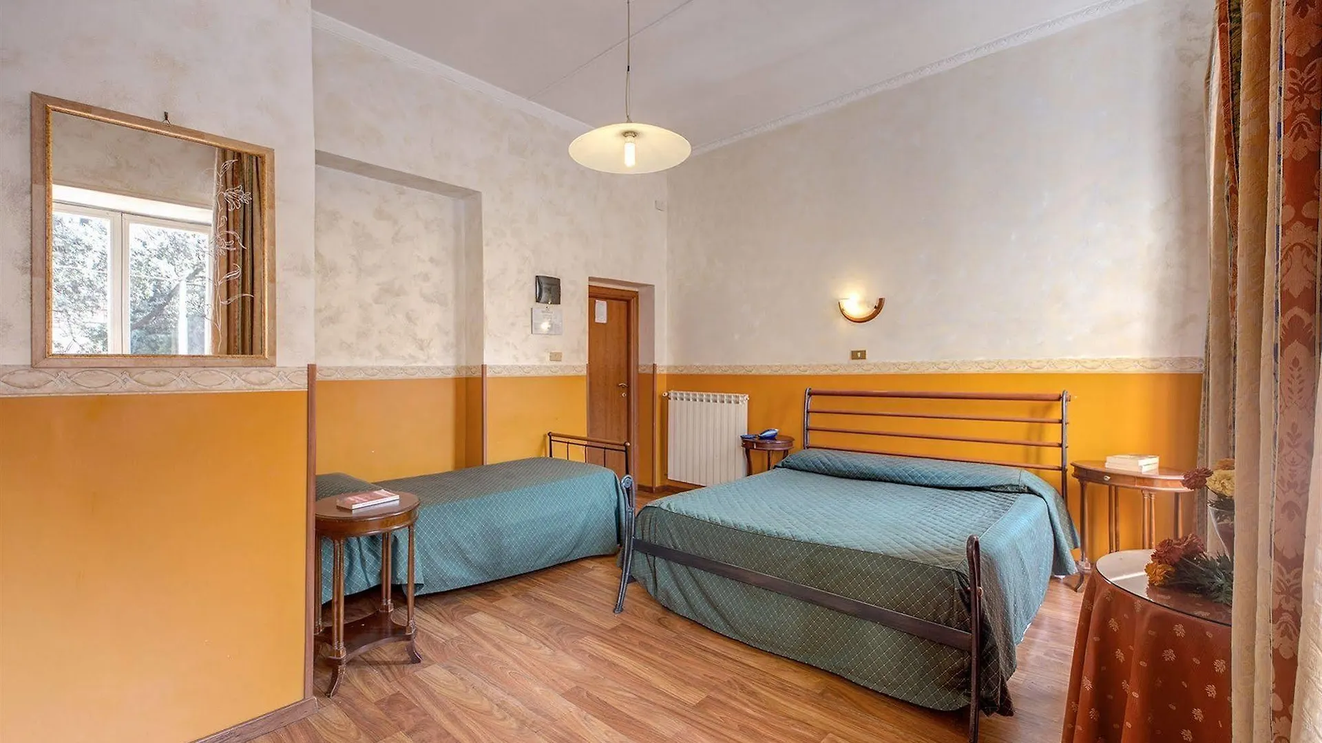 **  Hotel Aquarium Rom Italien